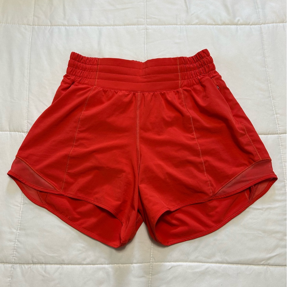 Lululemon Hottie Hot high-rise shorts